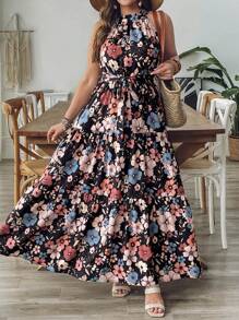 SHEIN VCAY 大码女式黑色花卉印花露背系带 A 字长裙，浪漫休闲海滩度假裙泳池派对装椰子女孩夏季波西米亚风女装早午餐装女士机场装海滩度假装城市休闲装假日装女士西式服装女士加大欧式夏季海岛度假装蜜月装女士老钱露背连衣裙 - 黑色 - 查看 5