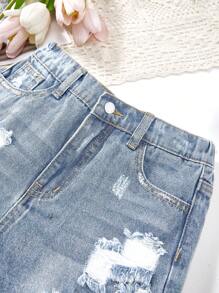 SHEIN Tween Girl Y2K Spring Summer Break Solid Washed High Waist Ripped Raw Hem Denim Jeans Shorts, Summer Beach Boho Vacation Shorts , Summer Concert Festival Casual Rave - Medium Wash - View 4