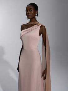 SHEIN Belle 优雅、浪漫、性感、简约卡其色缎面弹力不对称领口露背修身连衣裙，高开衩，时尚、网红风格，适合节日、度假、生日派对、婚礼、伴娘 - 咖啡棕 - 查看 6