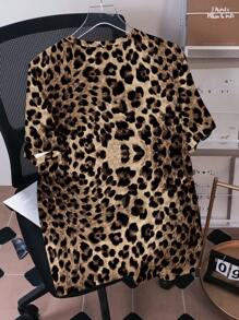 SHEIN EZwear Plus Size Leopard Lips Print Casual Minimalist Round Neck Short Sleeve T-Shirt, Suitable For Summer - Multicolor - View 2