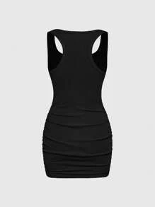 ROMWE Grunge Punk 女士韩流风格无袖性感黑色迷你连衣裙，饰有铆钉、水钻和吊带设计，适合夏季海滩、毕业典礼、复活节、演唱会、纳什维尔度假、音乐节等场合。