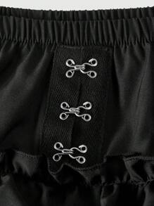 ROMWE Quần short bí ngô Gothic dễ thương 3 lớp viền bèo nhún cho nữ cỡ lớn có nơ trang trí - màu đen - Xem 4