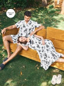 CoupledUp Conjunto de pijama para hombre con estampado de flores de tinta, cuello vuelto, apertura frontal y mangas cortas con pantalón corto - Blanco y Negro - Ver 4