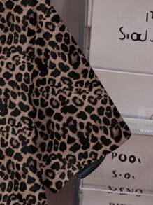 SHEIN Leap Crew Tween 女童休闲简约街头豹纹纽约图案短袖圆领 T 恤，适合夏季 - 彩色 - 查看 5