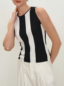 BizChic 2025夏季新款独立日音乐节派对优雅百搭婚宴早午餐都市时尚通勤日常休闲春夏新款高端优雅黑白条纹镂空无袖针织上衣 - 黑與白 - 查看 6