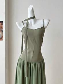 SHEIN Unity Plus Size Fashion Spaghetti Strap Dress For Women, Chic Waist Patchwork French Chiffon Summer Long Dress - Army Green - View 8