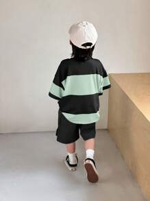 SHEIN 2pcs Young Boys Fashion Casual Versatile Comfortable Boys 2-Piece Set: Contrast Color Patchwork Crew Neck T-Shirt And Loose Cargo Shorts, Suitable For Spring/Summer, Daily Wear, Sports, Outings, School, Parties, Festivals, Photoshoots