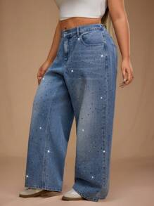 Forever 21 Jeans comodi con tasche asimmetriche e cristalli, lavaggio used, vestibilità ampia, taglie comode