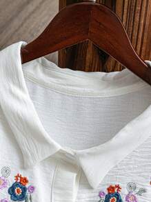 Linhara Plus Size Holiday Casual Embroidered Blouse - White - View 5