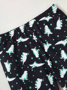 Set de 2 piezas con camiseta de manga corta con estampado de dinosaurio y pantalones cortos casuales y lindos para niño pequeño, pijama de ajuste ceñido