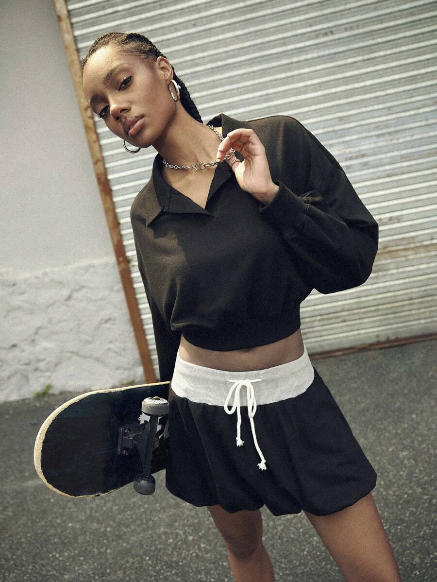 SHEIN Sports 女士纯色落肩长袖短款上衣和迷你裙户外套装 - 彩色 - 查看 1