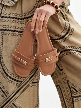 CUCCOO BIZCHIC Women Brown Comfortable Spring/Summer Fashionable Buckle Decor Sandals