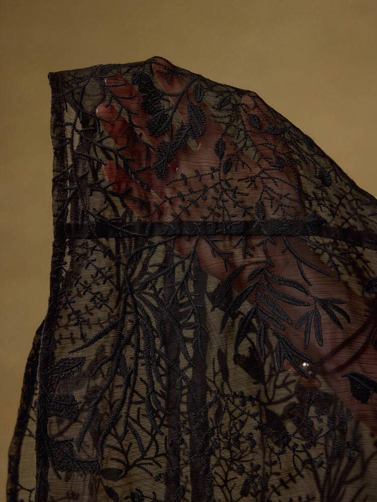 EMBROIDERY SHEER BLOUSE