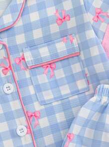 Set de 2 piezas de chica joven con estampado de cuadros, cárdigan de manga corta con moño y pantalones, conjunto de ropa para el hogar - Multicolor - Ver 5