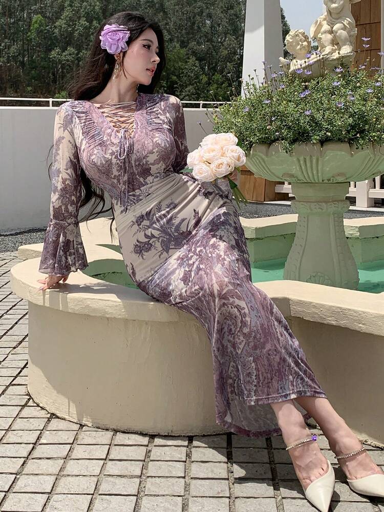 Women's Sexy Fitted Resort Dress With Front Tie, Waist Drawstring, Elegant Vacation Dress With All-Over Ditsy Floral, Bohemian And Plant Print, Summer Maxi Dress