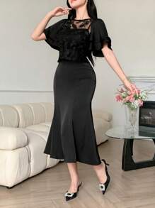 DAZY Women Floral Contrast Mesh Crew Neck Short Sleeve Fishtail Hem Dress, Elegant