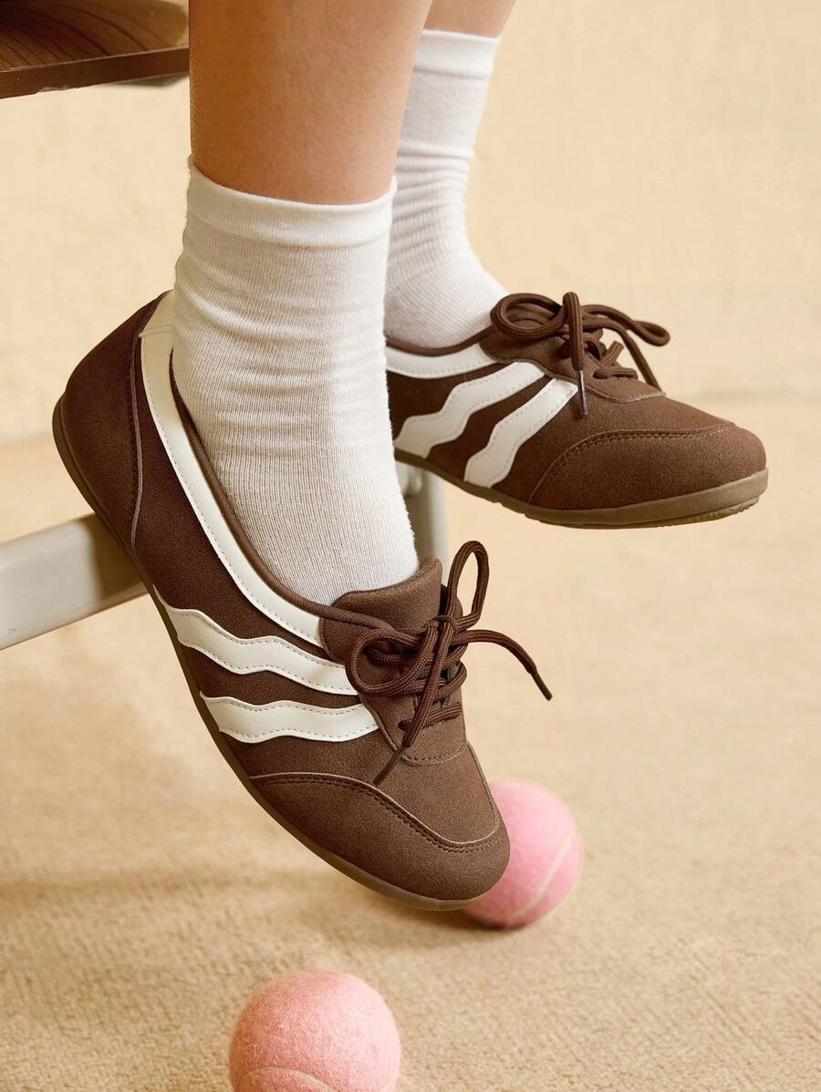 CUCCOO EASI Women's Casual Mary Jane Flat Sports/Dance Shoes Trainers Back To School - Brown - View 1