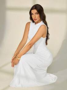 SHEIN Tall Valentine's Day New White Stand Collar Sleeveless Ruched A-Line Maxi Dress, Elegant Romantic Date & Work Outfit,Summer Dresses For Women,Tea Party Dress,White Graduation Dress,Business Casual Woman - White - View 4