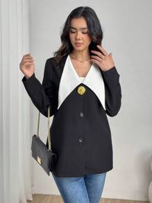 Modelyn Stylish Black Suit With Metallic Buckle Detail - Black - View 5