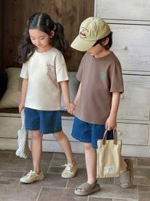 Bộ 2 món/Bộ thời trang thường ngày phong cách Hàn Quốc cho bé trai, áo phông tay ngắn in chữ + quần short denim đã giặt - màu nâu - Xem 6