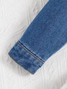 SHEIN 女小童1入組翻蓋細節毛邊連帽牛仔夾克 - 深色水洗藍 - 查看 4