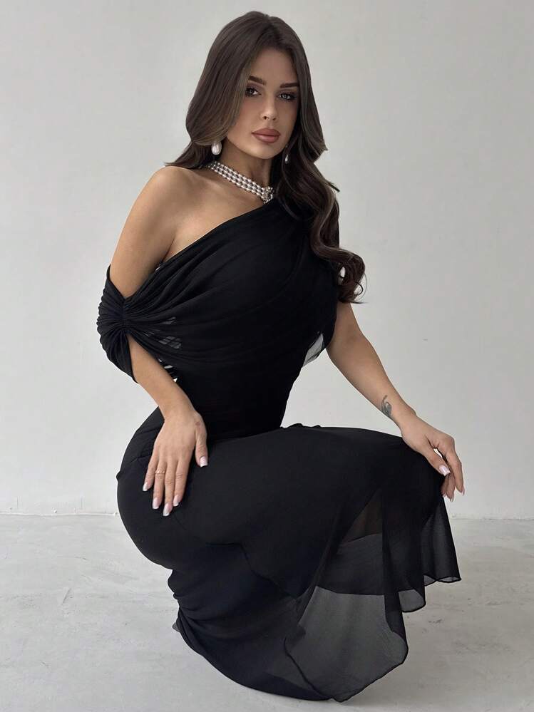 Firerie فستان محبوك ذو خصر منكمش وأكمام قصيرة أنيق...