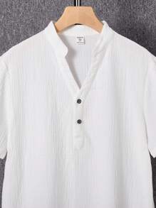 SHEIN Camisa de vacaciones casual de color crema blanco para adolescentes, estilo colegial suave y cómodo, versátil para el uso diario, la escuela, los viajes y la playa