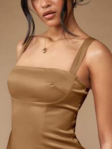 MISSGUIDED 优雅方领无袖修身美人鱼长款晚礼服缎面正式婚礼宾客拖地长裙特殊场合礼服 - 摩卡棕 - 查看 6