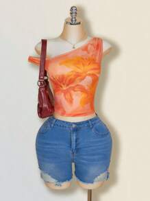 SHEIN ICON Plus Size Asymmetrical Shoulder Floral Print Fitted Casual Vacation Top - Yellow - View 6