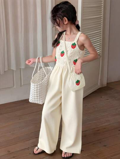 女童休闲时尚无袖高腰纹理面料连体裤，钩编草莓纹理，米色，适合外出度假穿着