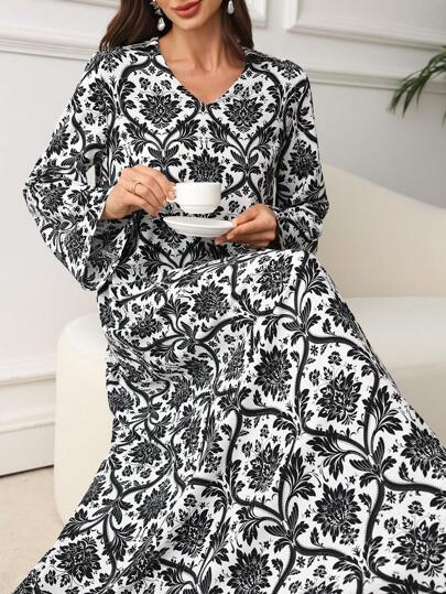 SHEIN Najma 女士优雅宽松舒适日常阿拉伯印花连衣裙