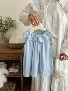 SHEIN 女婴可爱夏季休闲蓝色花卉图案荷叶边连衣裙 - 藍色 - 查看 6