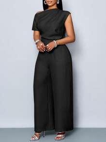 SOLERSUN 大码女装四季女装通勤优雅日常旅行休闲简约纯色露肩不对称领口肩部褶皱短袖阔腿连体裤 - 黑色 - 查看 2