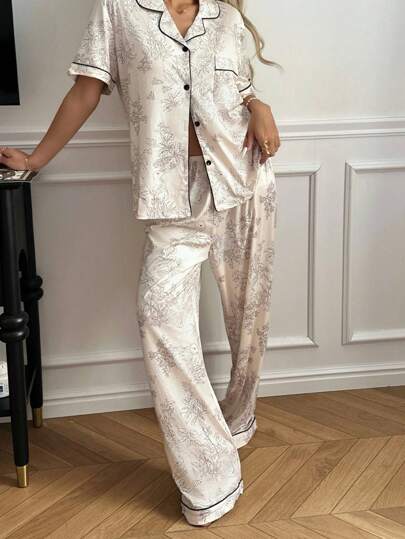 Bloemen Tree Rabbit Print Short Sleeve Pants Collar Pajama Set Cozy Elegante view 2
