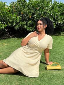 SHEIN EZwear 大码复古心形A字型黑色情人节派对连衣裙