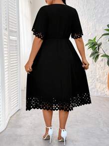 Rometta Plus Size Women's Solid Color V-Neck Short Sleeve Summer Dress - Black - View 2