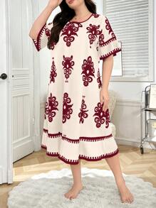 Trezura 复古印花宽松短袖大码睡裙