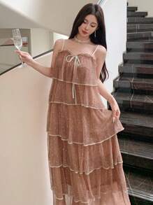 DAZY Women's Multi-Layered Contrast Color Ruffle Hem Bow Patchwork A-Line Maxi Casual Dress, Suitable For Holiday, Beach, Music Festival, Graduation Ceremony