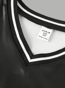 Conjunto de 2 piezas para niña preadolescente con camiseta de cuello en V de manga corta holgada con estampado numérico y alfabético, y pantalones cargo de pierna ancha - Blanco y Negro - Ver 10