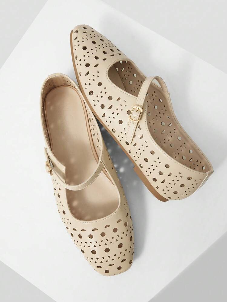 CHAUSSURES PLATES Babies À BRIDES AJOURÉES LASER POLYVALENTES ET CONFORTABLES POUR FEMMES EN DÉPLACEMENTS QUOTIDIENS