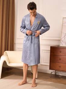 Manfinity Underwear&Sleepwear Basics Men Letter & Leopard Print Jacquard Long Sleeve Robe - Baby Blue - View 3
