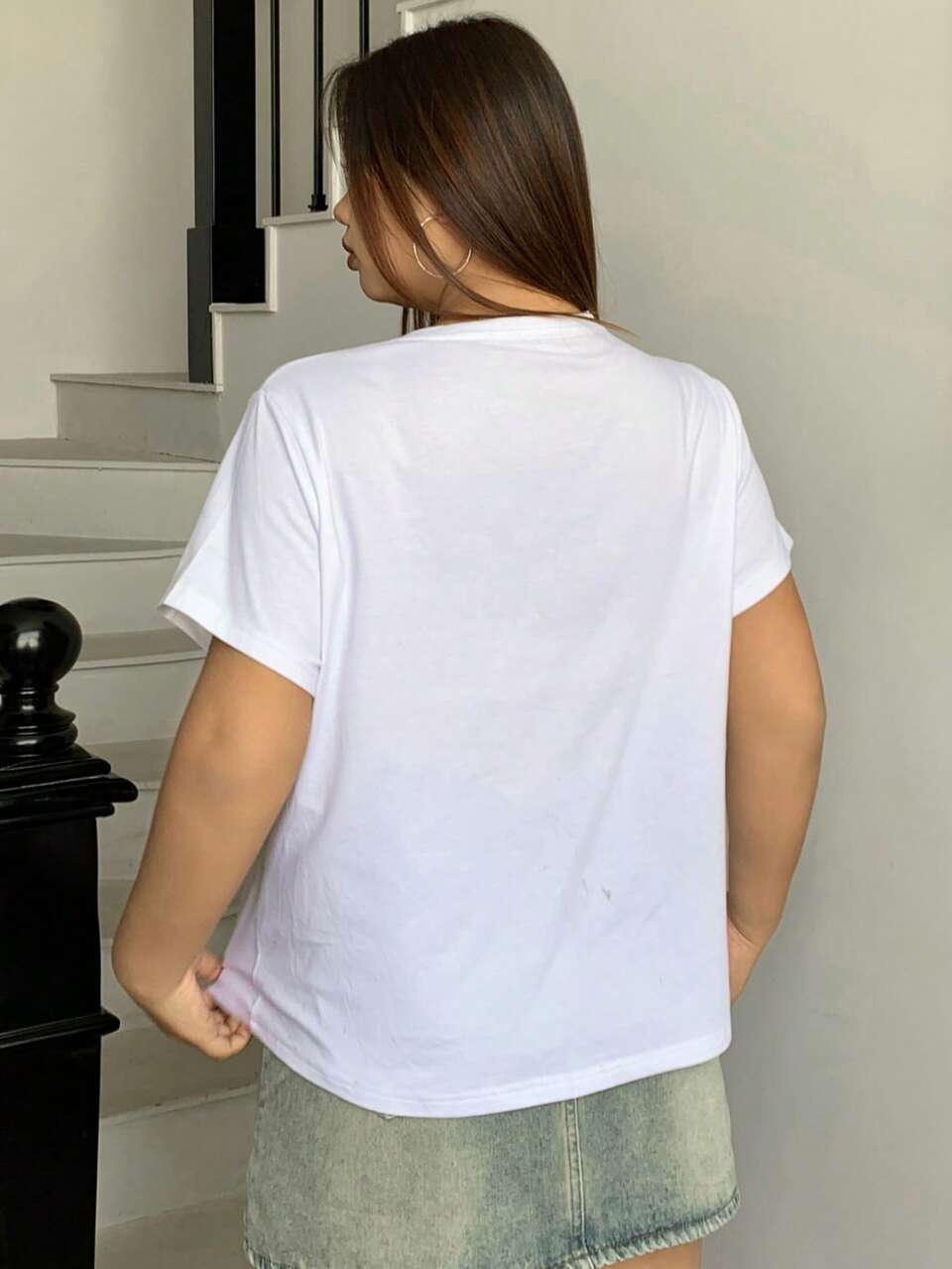 Dazy Plus Plus Size Solid Color V-Neck Short Sleeve Loose White T-Shirt Preppy Tops