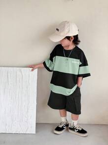 SHEIN 2pcs Young Boys Fashion Casual Versatile Comfortable Boys 2-Piece Set: Contrast Color Patchwork Crew Neck T-Shirt And Loose Cargo Shorts, Suitable For Spring/Summer, Daily Wear, Sports, Outings, School, Parties, Festivals, Photoshoots