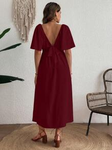 SHEIN فستان طويل للأمهات عرض الرقبة بتصميم الكشكشة عند الأكمام و الخصر مربوط، مناسب للمناسبات الصيفية