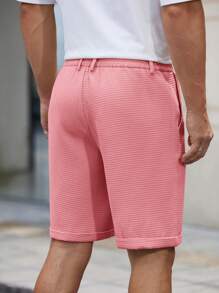 HIMLAND 男士纯色梭织短款直筒中腰百慕大短裤，适合春夏季日常穿着 - 粉色 - 查看 2