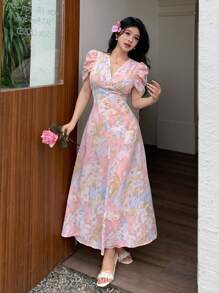Modelyn 女式修身迷你连衣裙，交叉领、珍珠纽扣和泡泡袖 - 粉色 - 查看 4