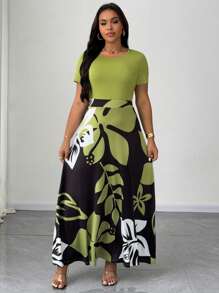 Celure Plus Size Women Botanical Print Round Neck Short Sleeve Dress, Holiday Style