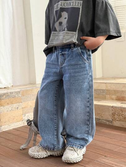 SHEIN Young Boys'Trending Stonewashed Casual Wide Leg Baggy Blue Denim Jeans,Kids Spring/Summer Clothes Daily Wear Outfits
