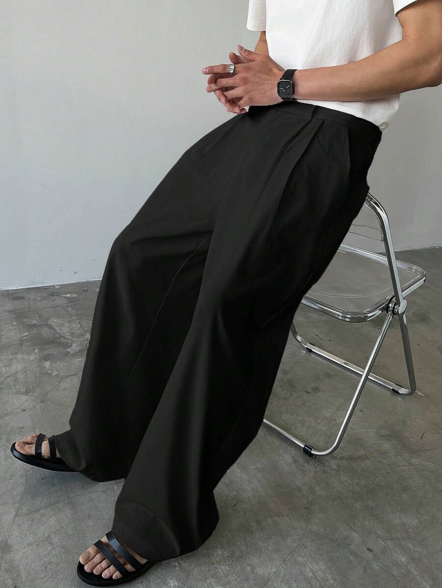 Claim Dot 男士纯色褶皱口袋宽松阔腿休闲裤，宽松黑色裤子，秋季