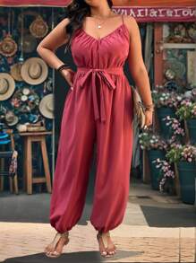 SHEIN LUNE 时尚休闲复古 V 领细肩带束腰连体裤 - 紅色 - 查看 5